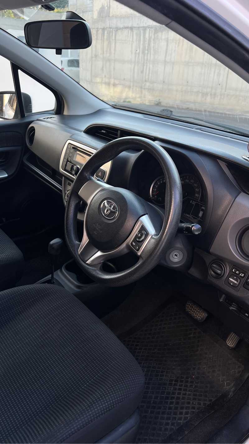 2014 Toyota Vitz 1,3L 2014 Cyprus