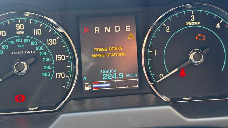 2014 Jaguar XF 2,2L 2014 Cyprus