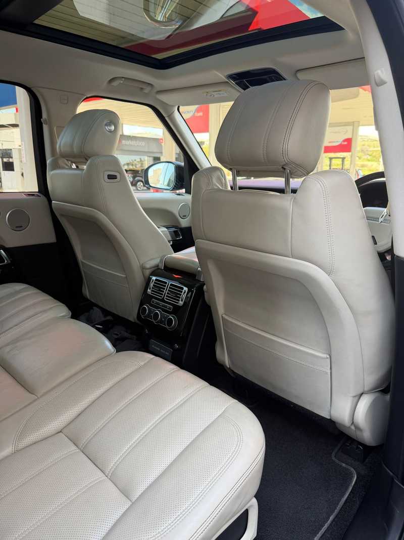 2017 Land Rover Range Rover Vogue 3,0L 2017 Cyprus