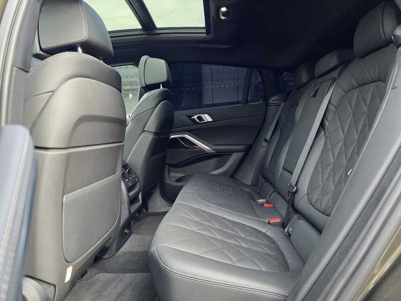 2022 BMW X6 3,0L 2022 Cyprus