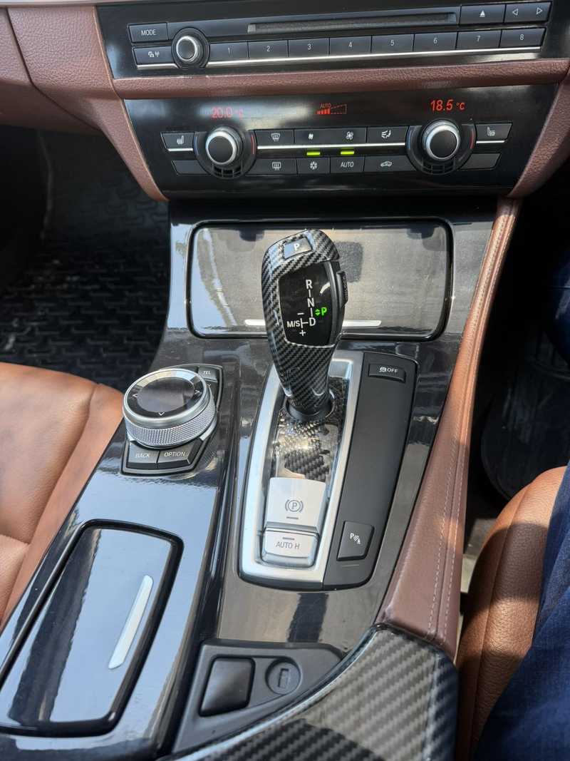 2011 BMW 5-Series 2,0L 2011 Cyprus