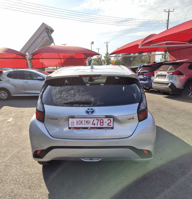 2022 Toyota Aqua 2,0L 2022 Cyprus