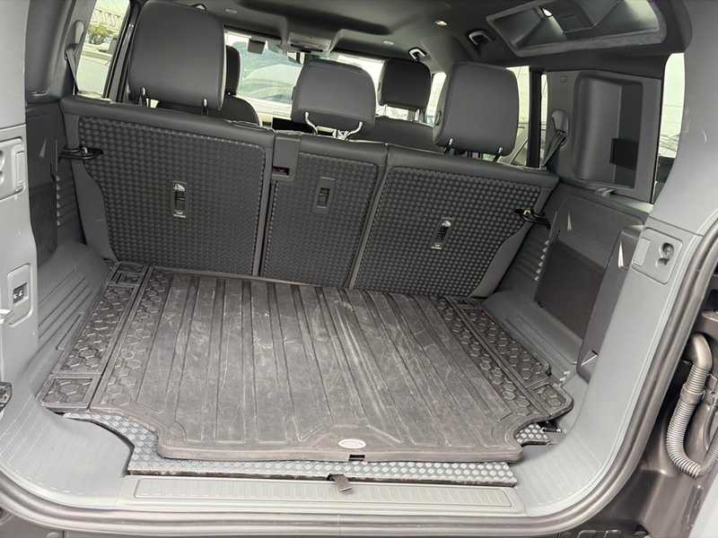 2023 Land Rover Defender 3,0L 2023 Cyprus