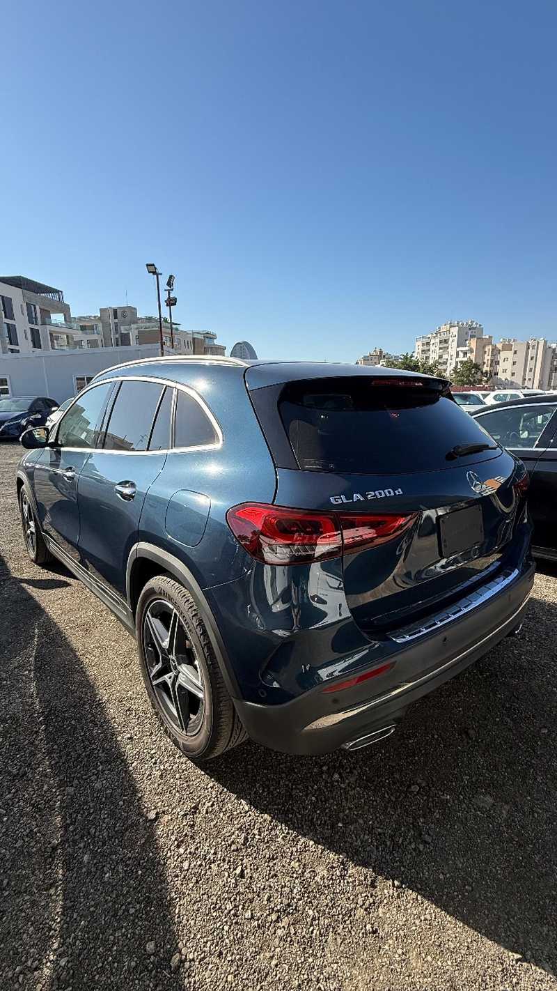 2021 Mercedes-Benz GLA-Class 2,0L 2021 Cyprus