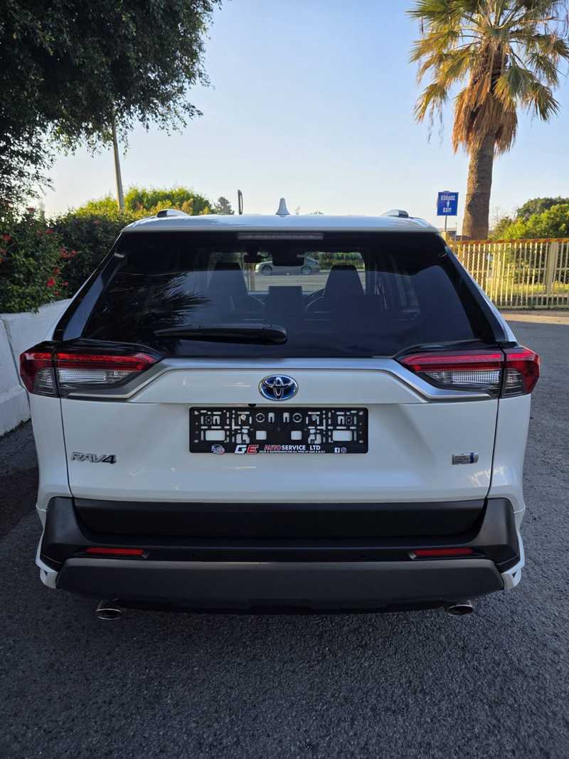 2021 Toyota RAV4 2,5L 2021 Cyprus