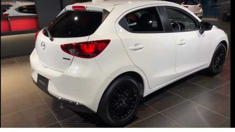 2022 Mazda 2 1,5L 2022 Cyprus
