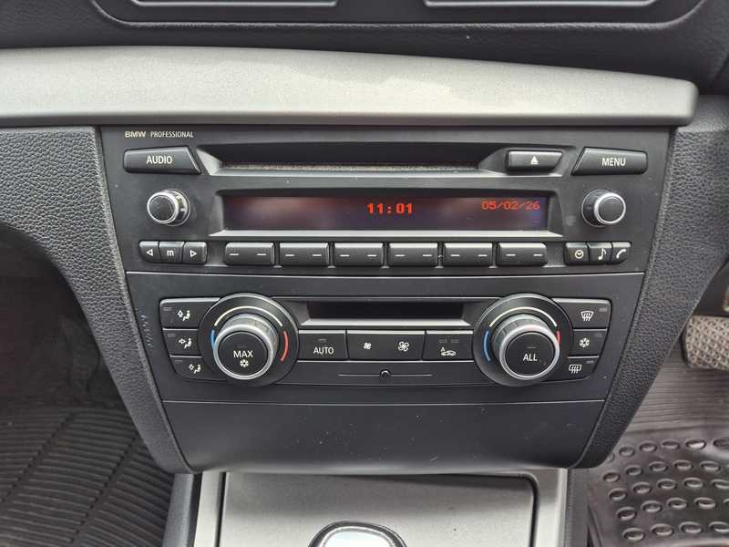 2011 BMW 1-Series 1,6L 2011 Cyprus