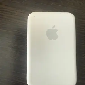 Apple magsafe battery pack, Limassol — Germasogeia