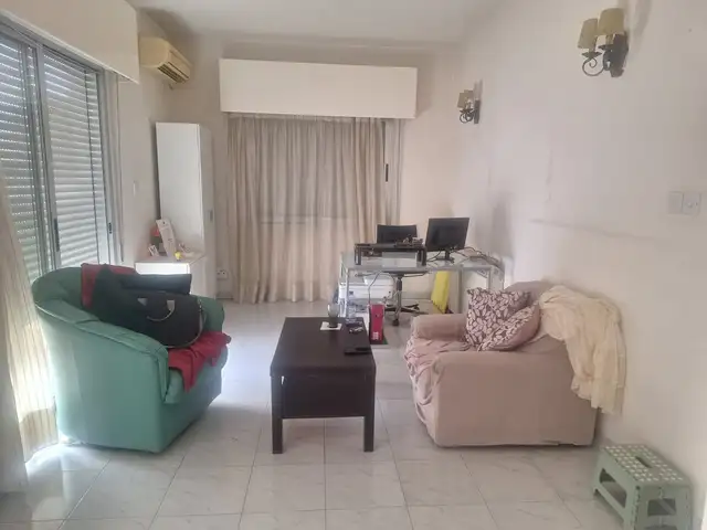 3-bedroom apartment for sale, Limassol — Limassol - Mesa Geitonia