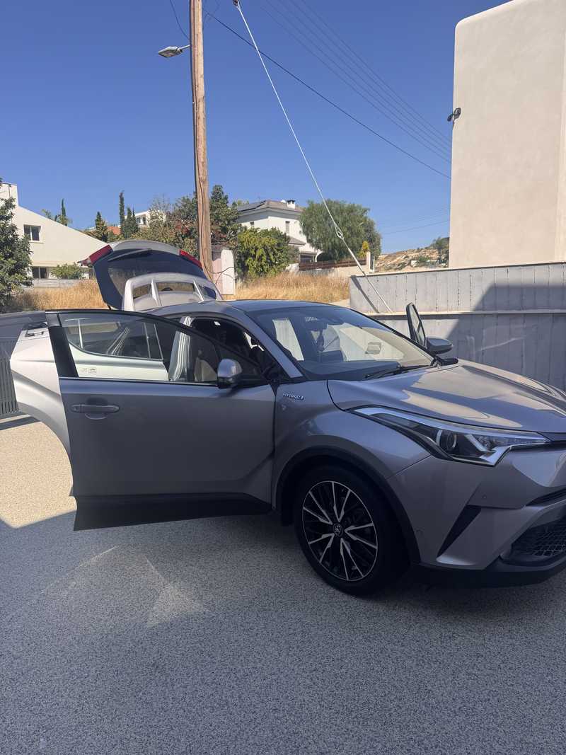 2018 Toyota C-HR 1,8L 2018 Cyprus