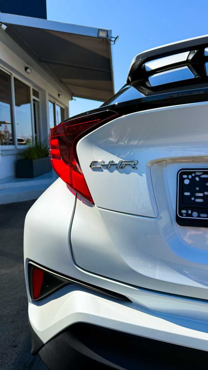 2022 Toyota C-HR 1,8L 2022 Cyprus