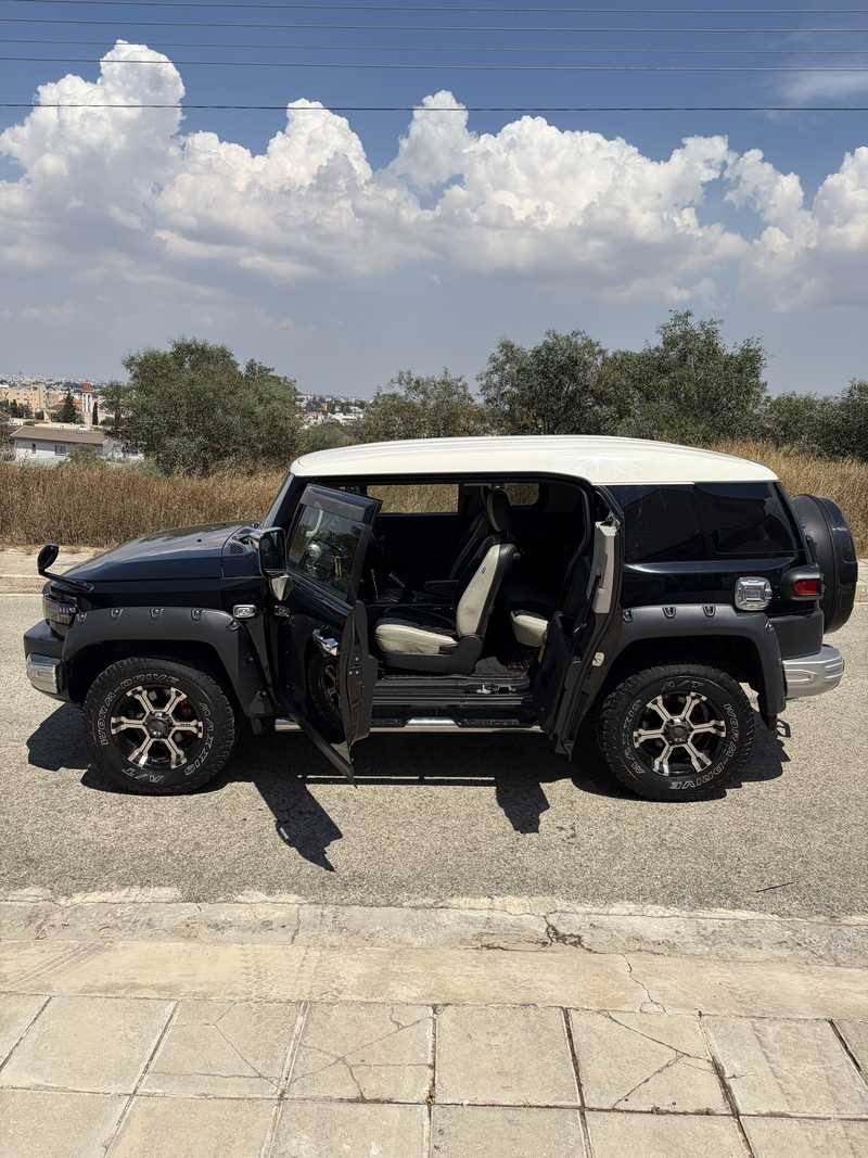 2011 Toyota FJ Cruiser 4,0L 2011 Cyprus