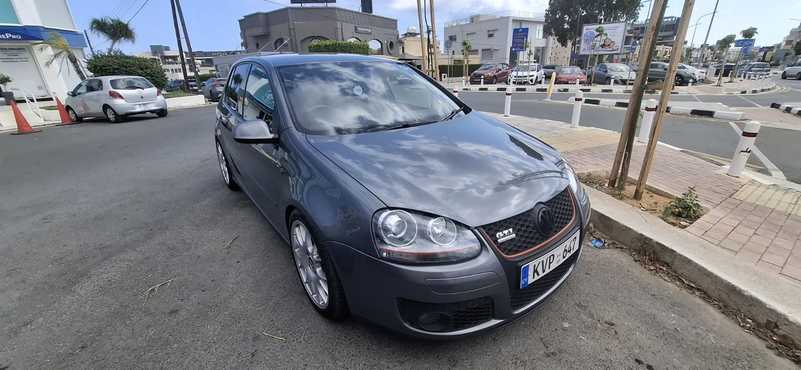 2009 Volkswagen Golf 2,0L 2009 Cyprus