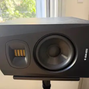 Adam audio t5v pair studio monitors with stands, Limassol — Limassol - Kapsalos