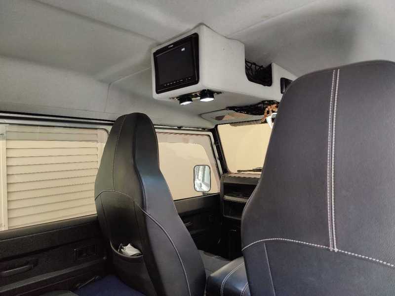 2014 Land Rover Defender 2,2L 2014 Cyprus
