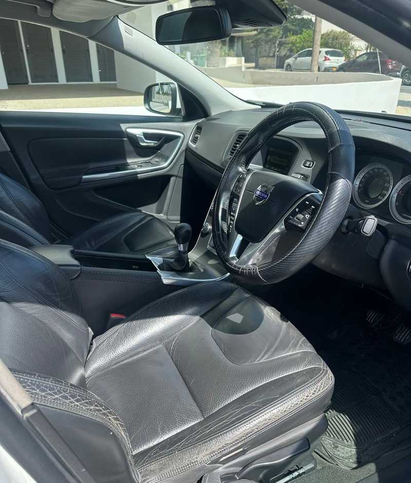 2011 Volvo S60 1,5L 2011 Cyprus