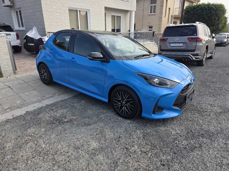 2022 Toyota Yaris 1,5L 2022 Cyprus