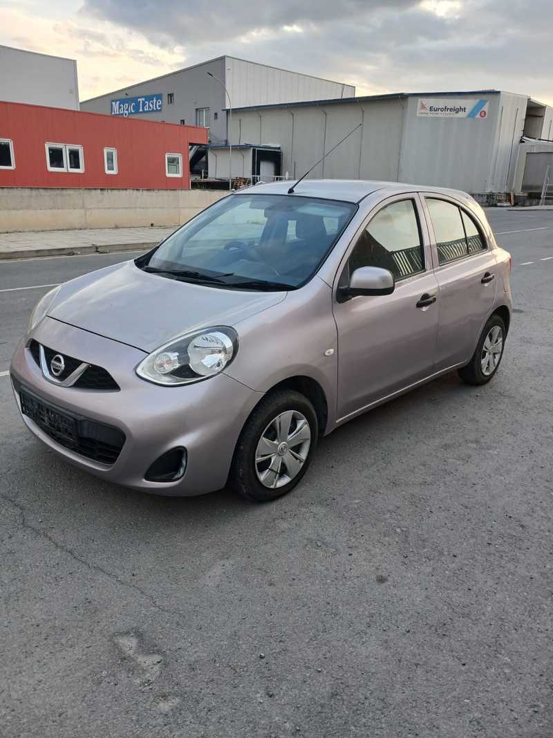 Nissan March 1,2L 2015