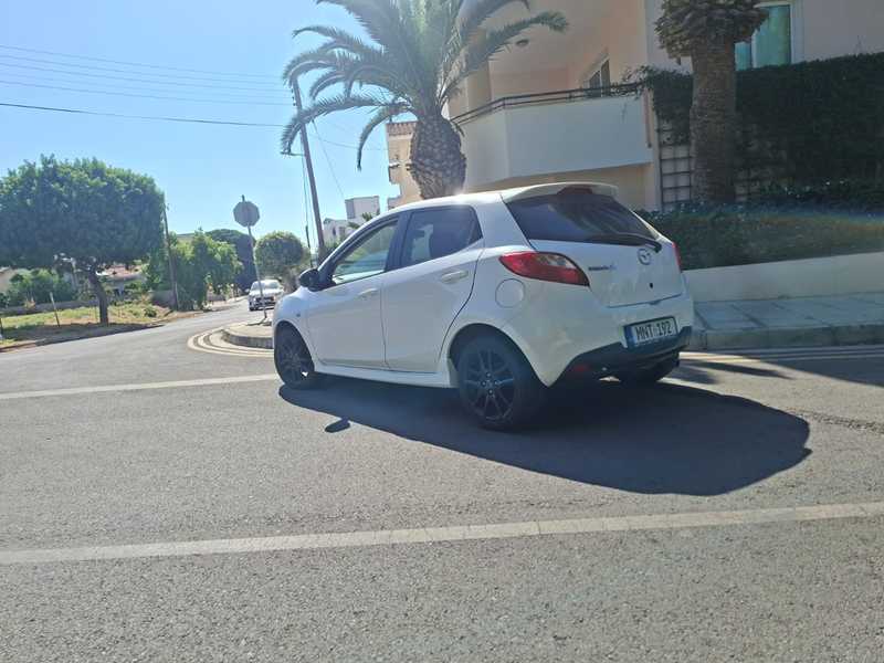 Mazda 2 1,3L 2014