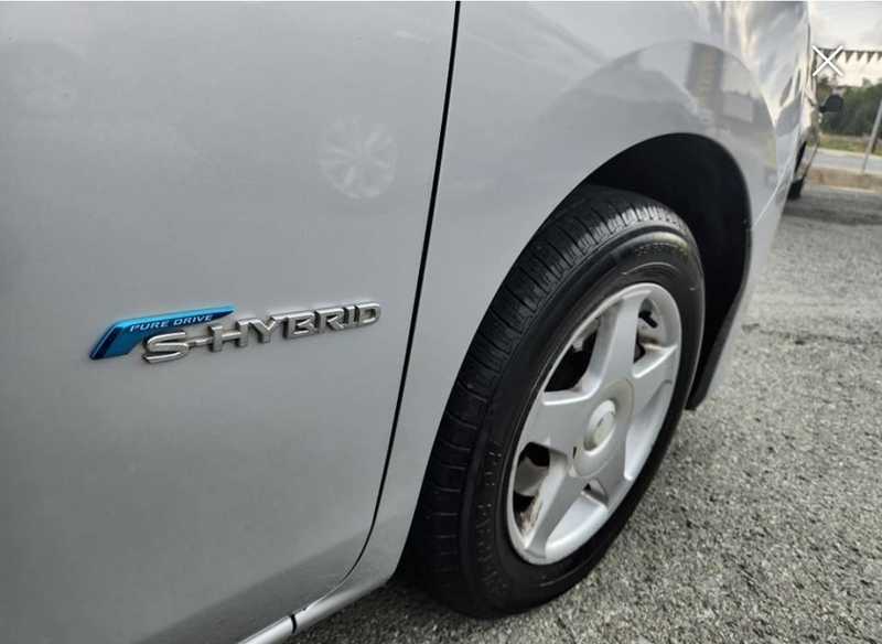 2014 Nissan Serena 2,0L 2014 Cyprus