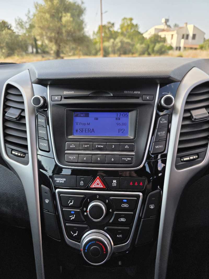 2013 Hyundai i30 1,6L 2013 Cyprus