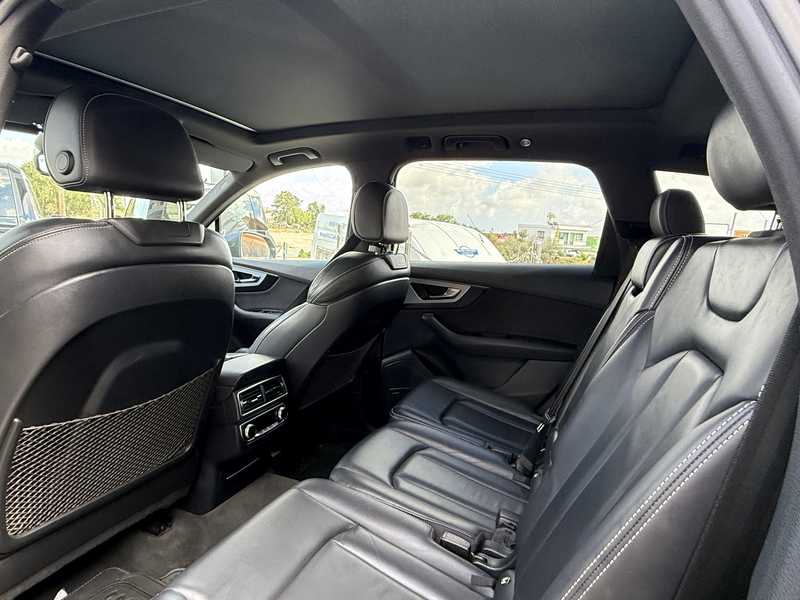 2016 Audi Q7 3,0L 2016 Cyprus