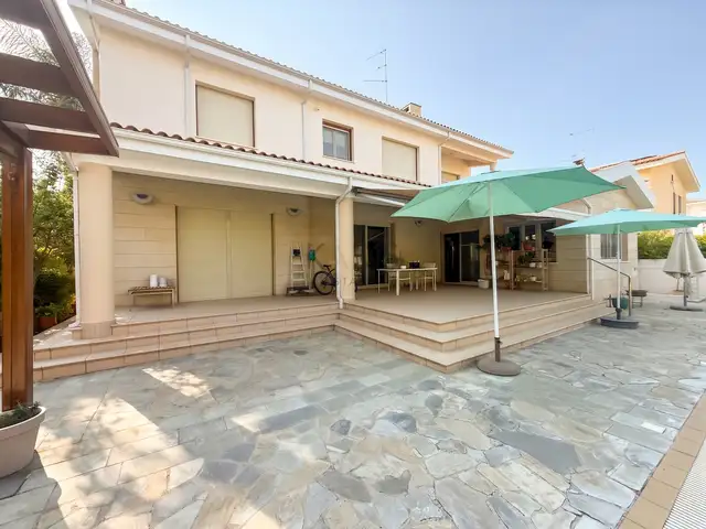 5-bedroom villa for sale, Επαρχία Λευκωσίας — 'Έγκωμη