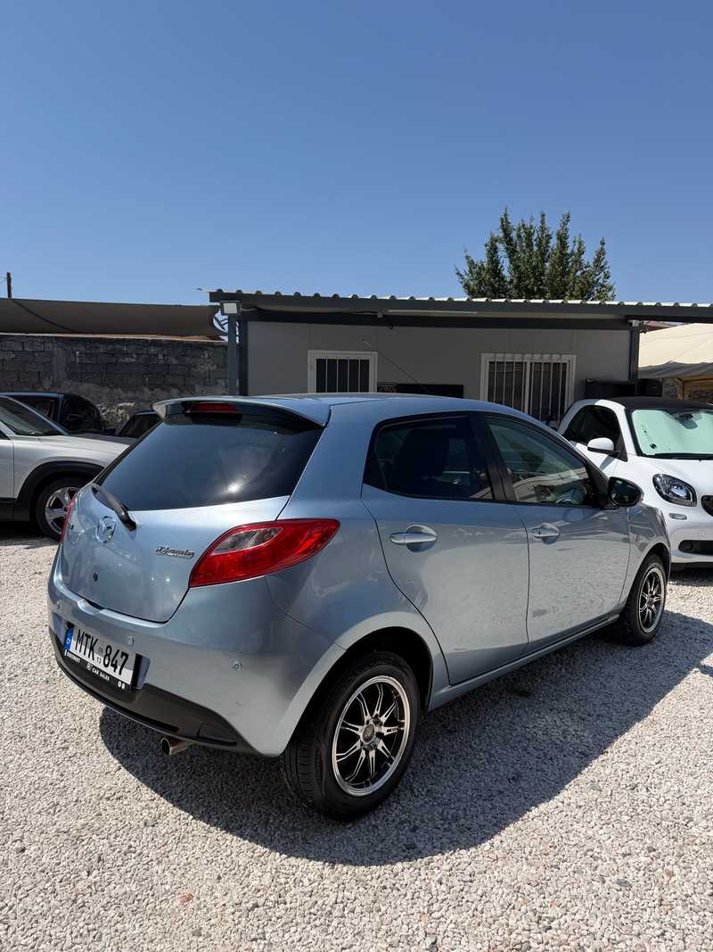 2013 Mazda Demio 1,3L 2013 Cyprus