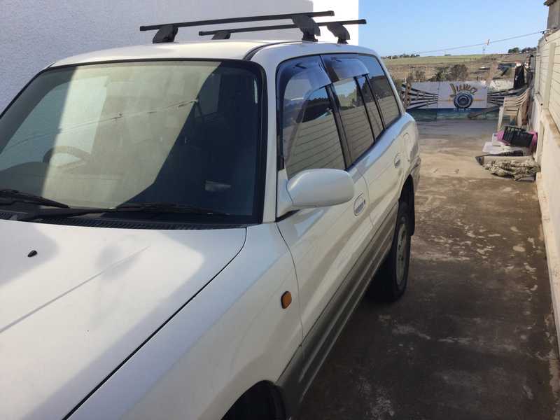 1999 Toyota RAV4 2,0L 1999 Cyprus