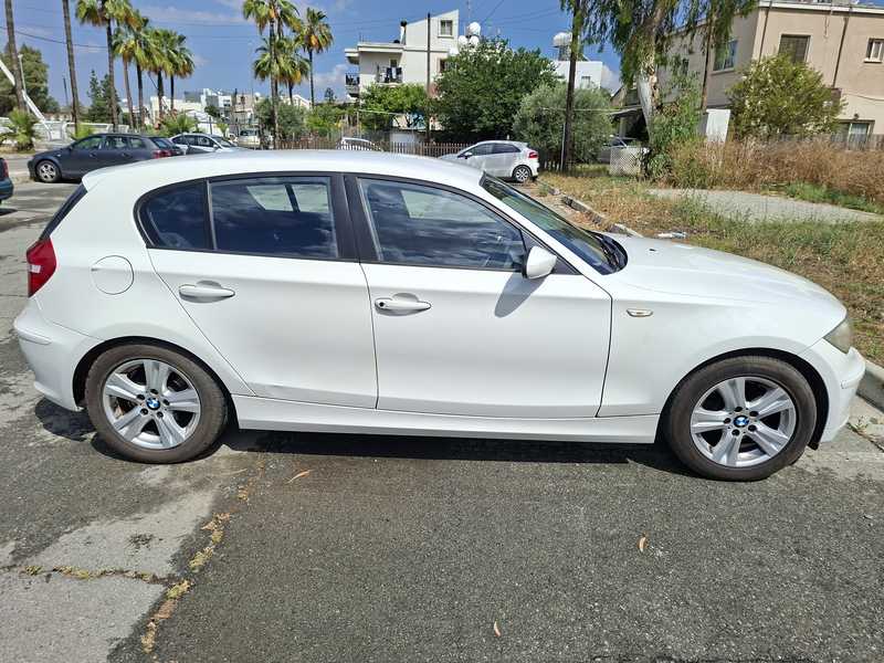 2009 BMW M1 1,6L 2009 Cyprus
