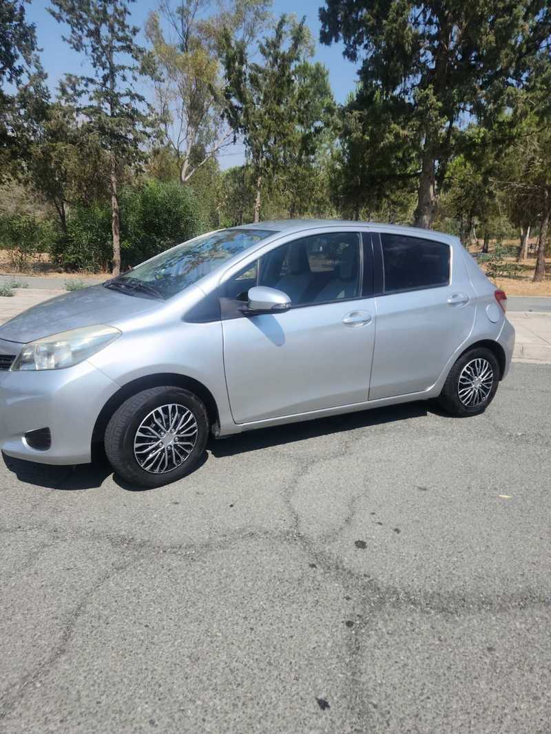 2013 Toyota Vitz 1,3L 2013 Cyprus