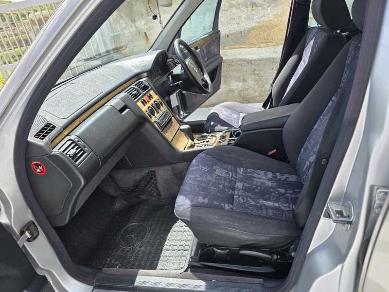 1999 Mercedes-Benz E-Class 2,0L 1999 Cyprus