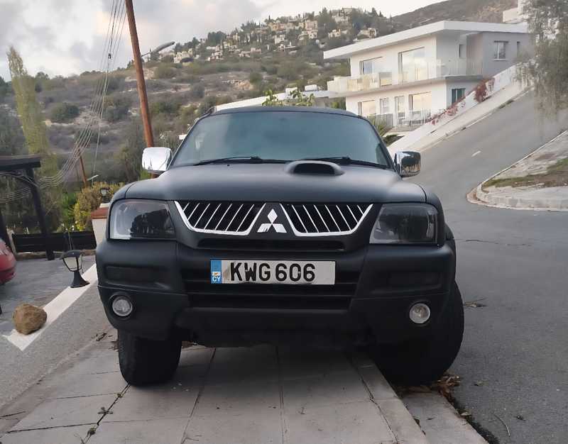 Mitsubishi L200 2,5L 2005