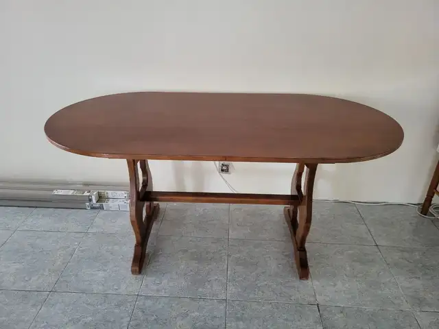 Solid wood dining table, Επαρχία Λάρνακας — Μαζωτός
