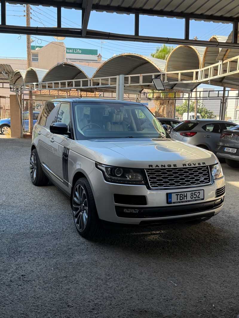 2014 Land Rover Range Rover Vogue 4,4L 2014 Cyprus