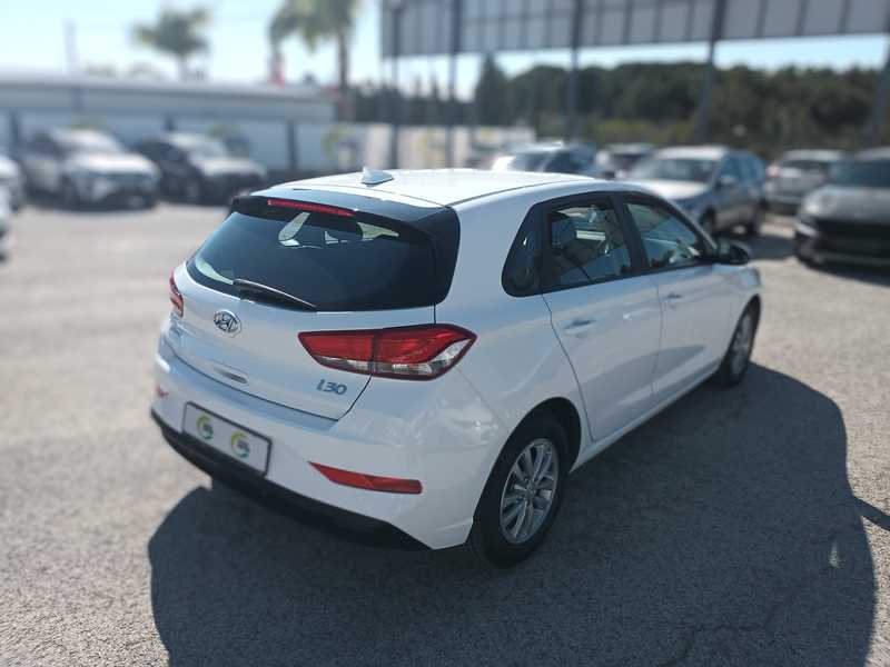 2022 Hyundai i30 1,0L 2022 Cyprus