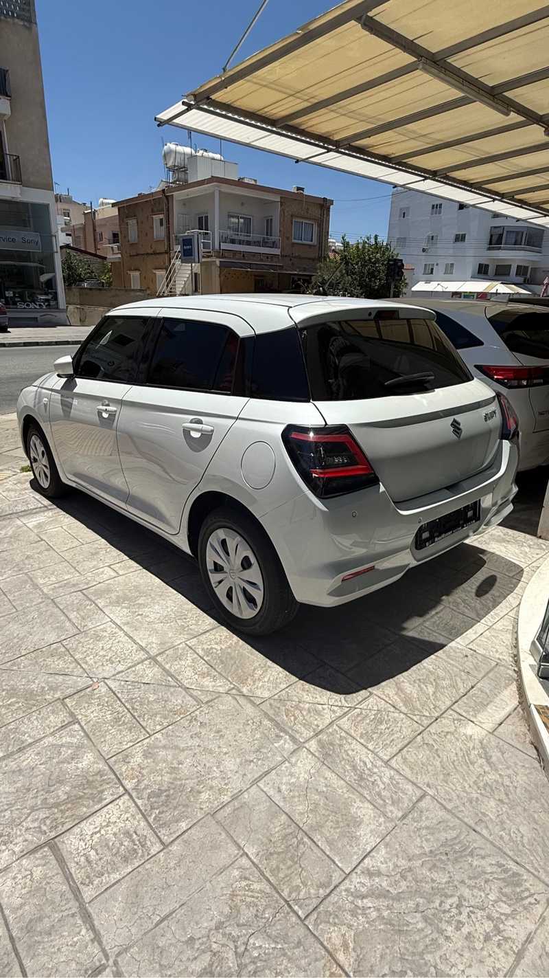 2024 Suzuki Swift 1,2L 2024 Cyprus