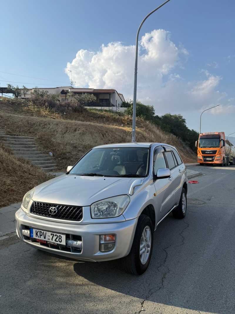 Toyota RAV4 2,0L 2000