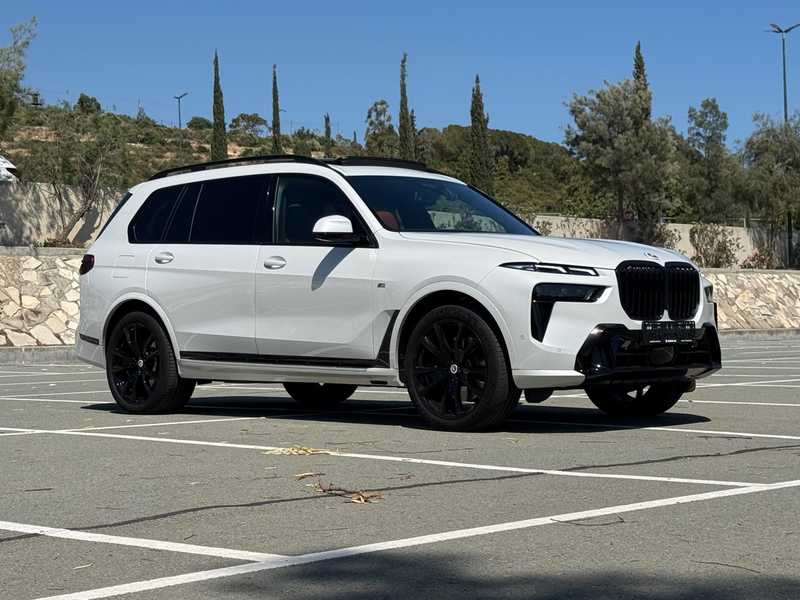 BMW X7 3,0L 2023