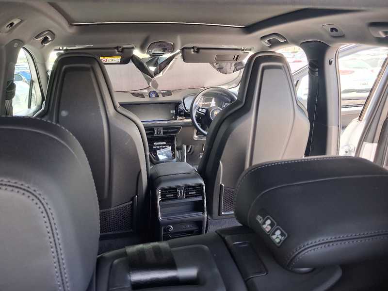 2025 Porsche Cayenne 3,0L 2025 Cyprus