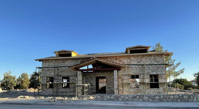 6-bedroom villa for sale