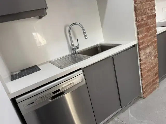  2-bedroom penthouse to rent, Nicosia — Egkomi - 5