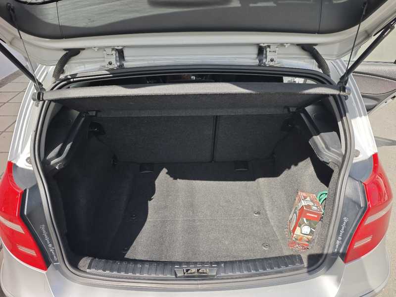 2007 BMW 1-Series 1,6L 2007 Cyprus