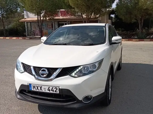 Nissan Qashqai 1,2L 2017, Nicosia — Palaiometocho - 2