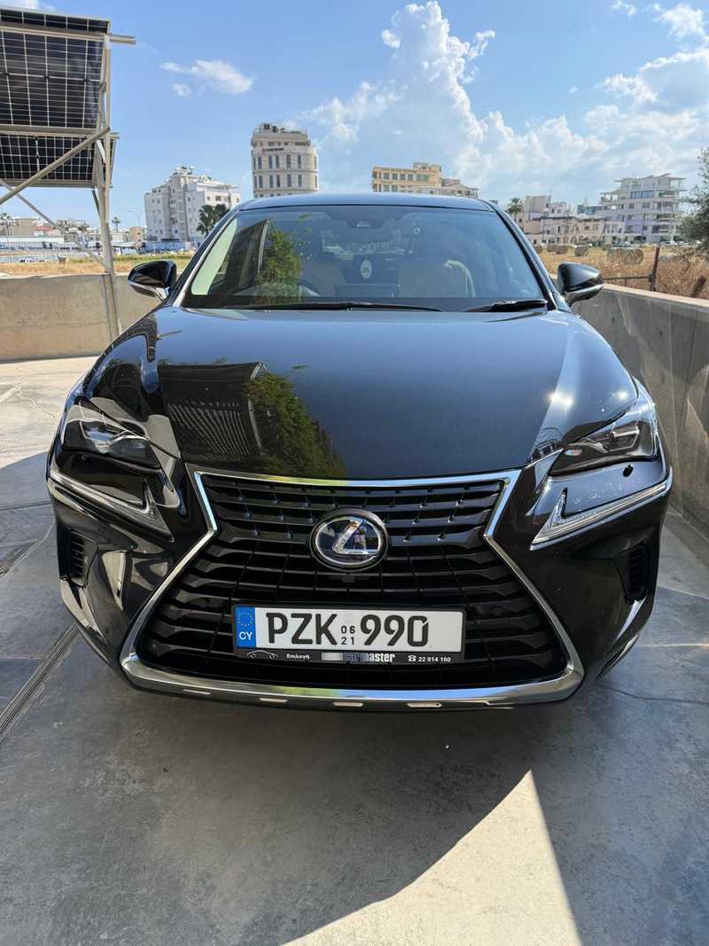 Lexus NX 2,5L 2021