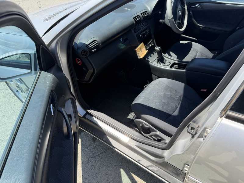 2002 Mercedes-Benz C-Class 2,0L 2002 Cyprus