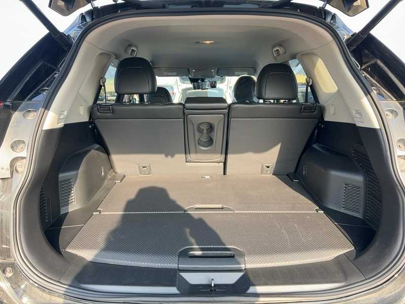 2020 Nissan X-Trail 2,0L 2020 Cyprus