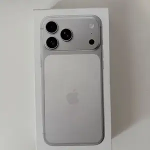 Iphone 17 pro max silver 256gb, Επαρχία Πάφου — Χλώρακας