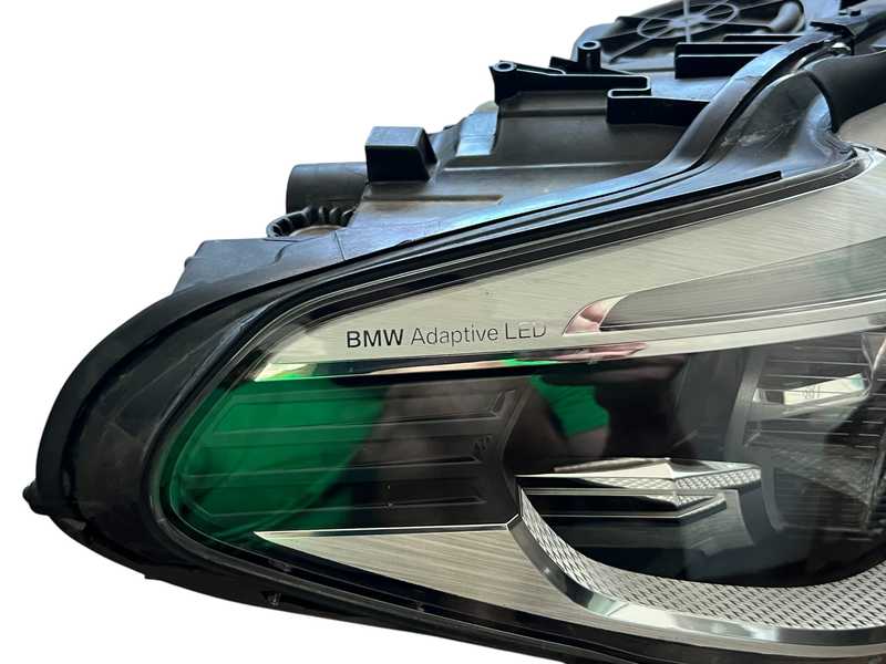 Bmw 5 g30 g31 oem right adaptive led headlight lamp rhd 8499126