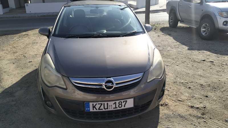 Opel, Vauxhall Corsa 1,4L 2011
